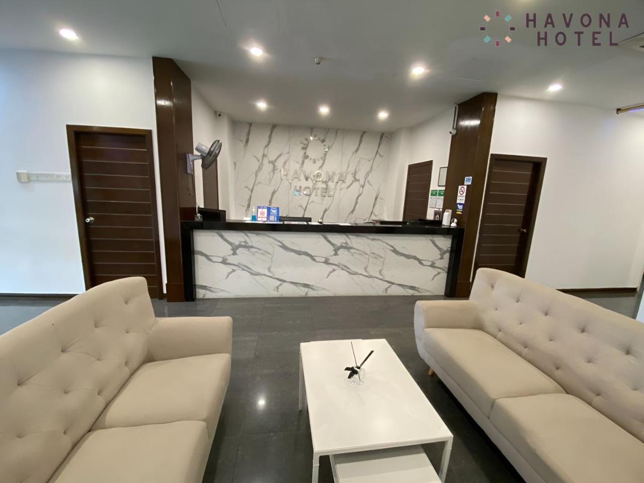 Havona Hotel - Taman Tropika קולאי מראה חיצוני תמונה
