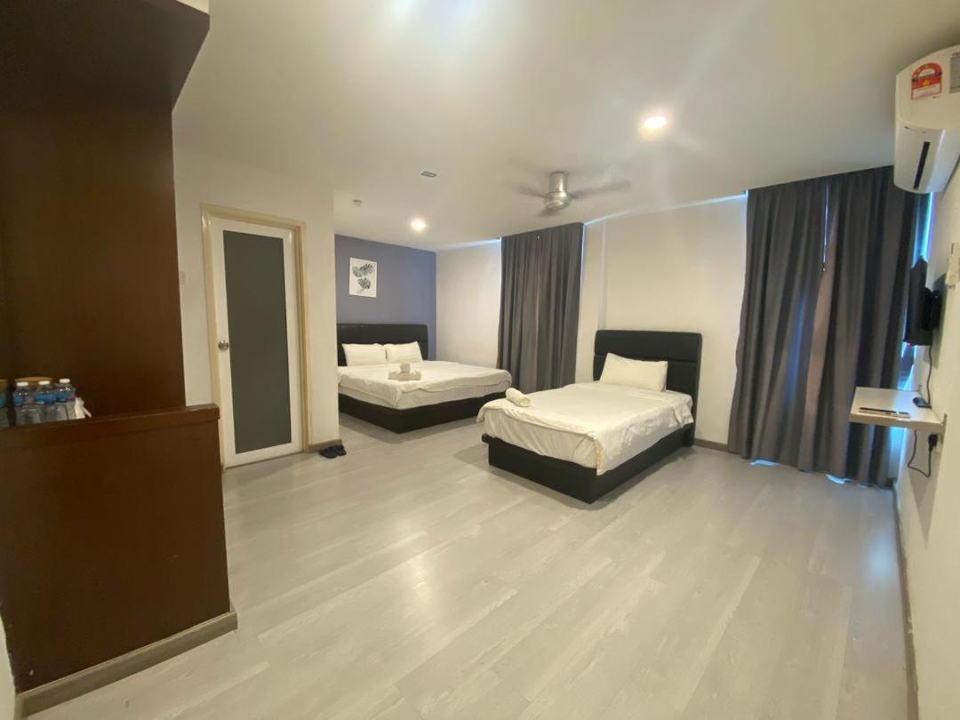 Havona Hotel - Taman Tropika קולאי מראה חיצוני תמונה