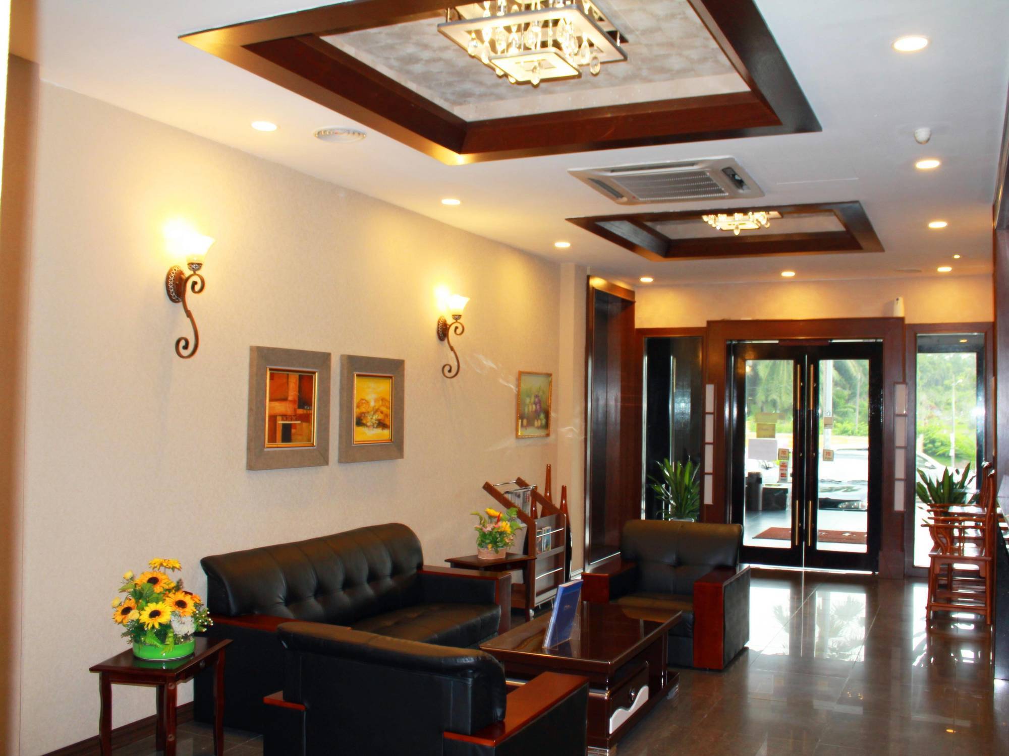Havona Hotel - Taman Tropika קולאי מראה חיצוני תמונה